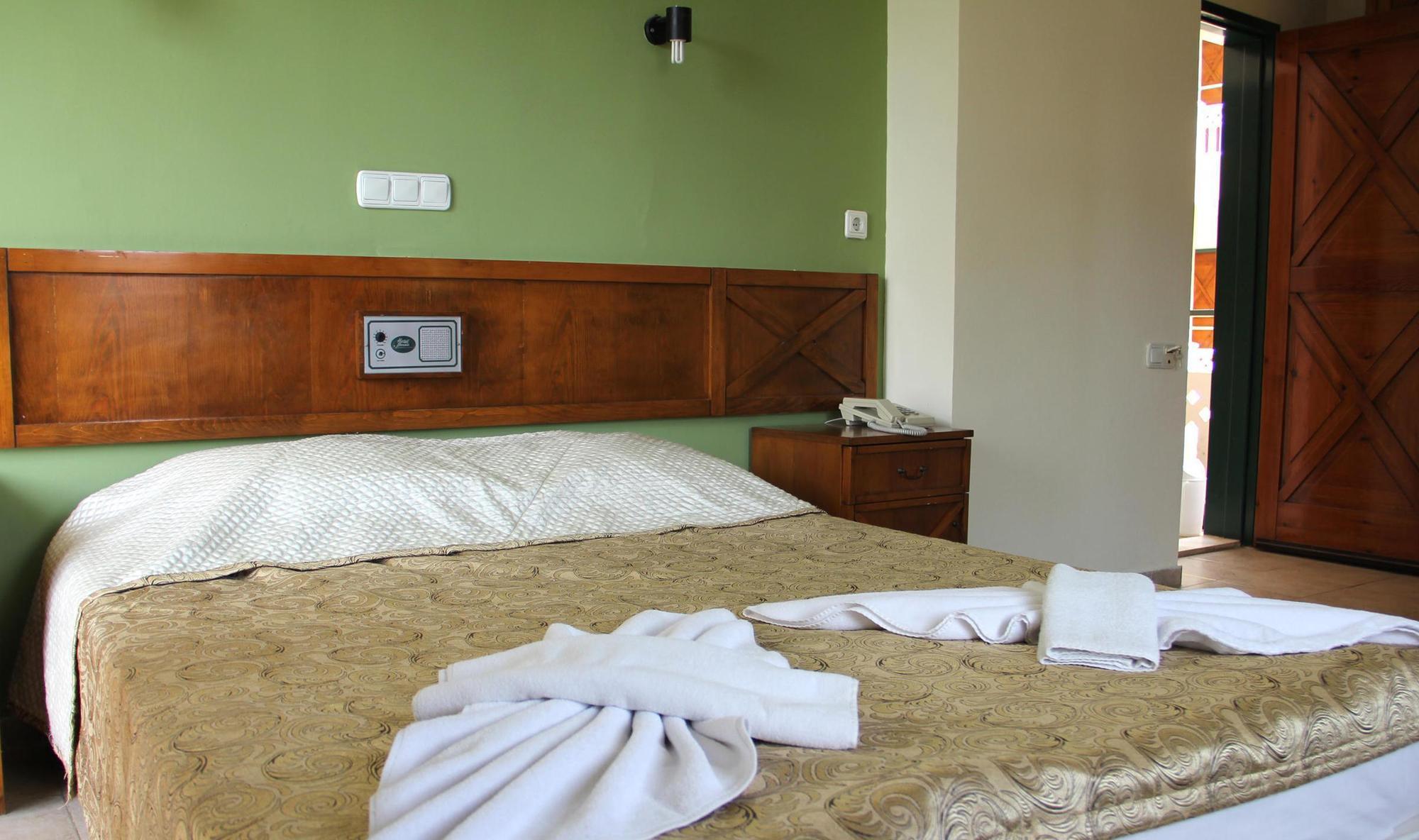 Benna Hotel อันตัลยา ภายนอก รูปภาพ